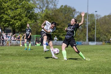 Bild 79 - wBJ SV Henstedt Ulzburg - FSG Oldendorf Itzehoe : Ergebnis: 6:3